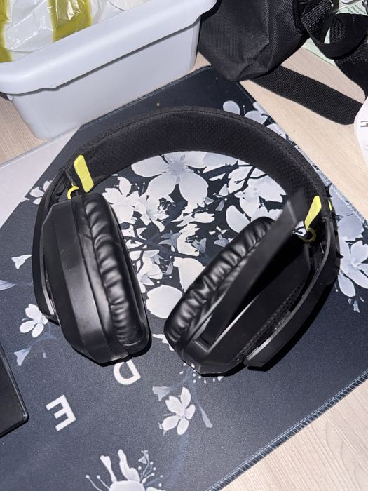 игровой наушники