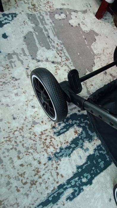 Продается коляска детский новый