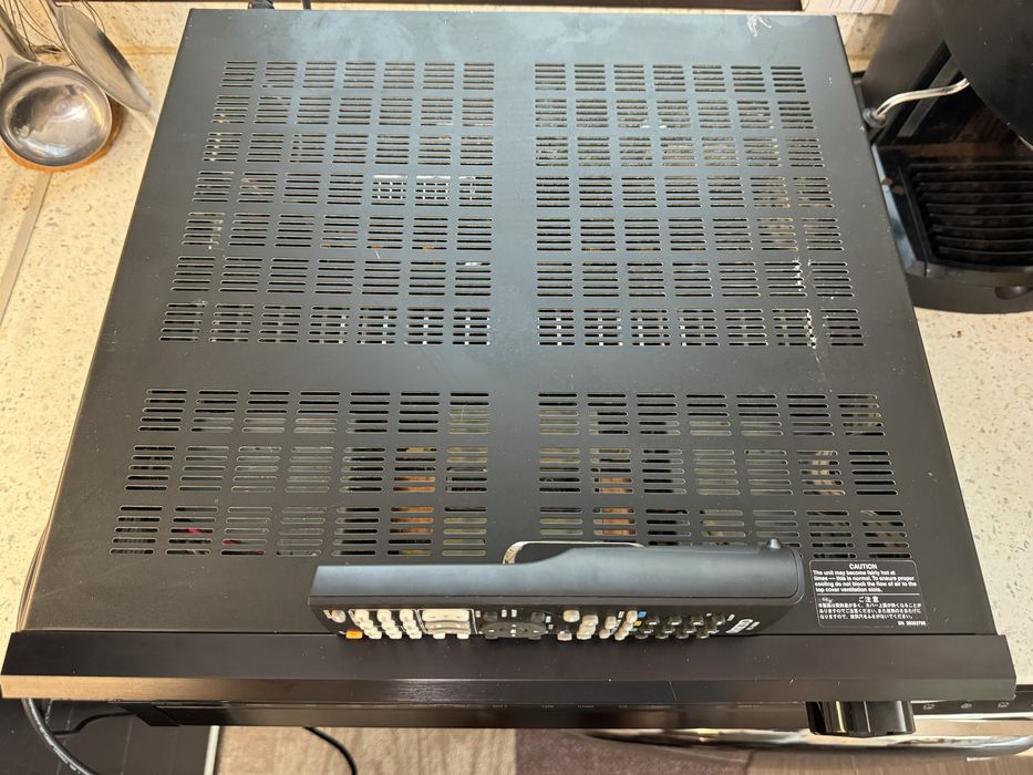 Onkyo TX-SR875 24 КГ Мощен ресивър