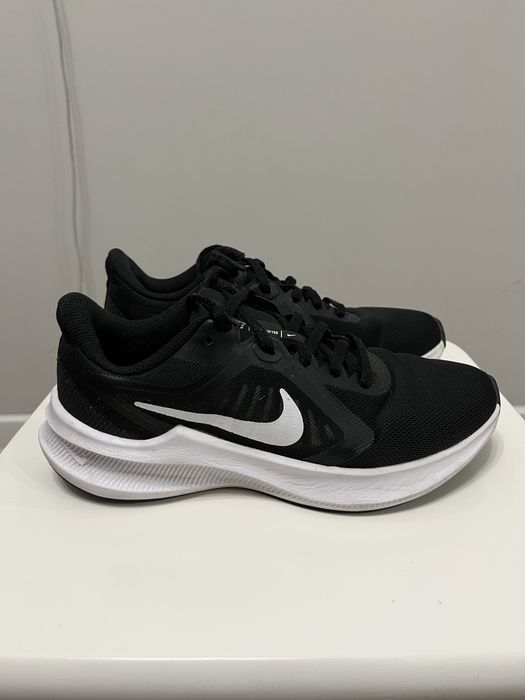 Nike - Downshifter 10