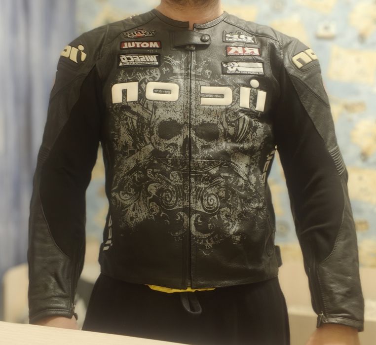 Мотокуртка ICON or