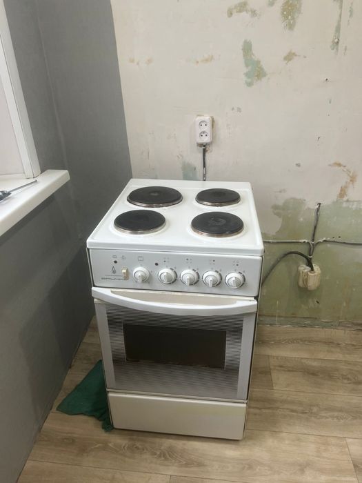 электроплита 4 конфорки