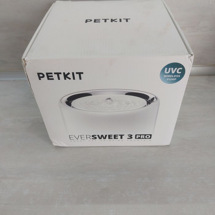 ЧИСТО НОВА Смарт поилка (фонтан) PETKIT Eversweet 3 Pro (UVC + Безжична помпа)