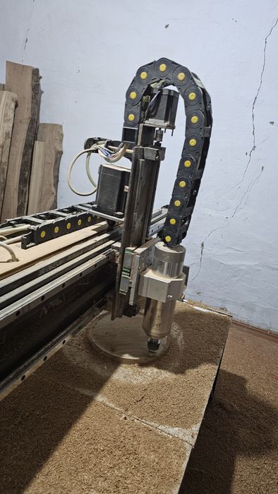 ЧПУ станок по дереву и металлу