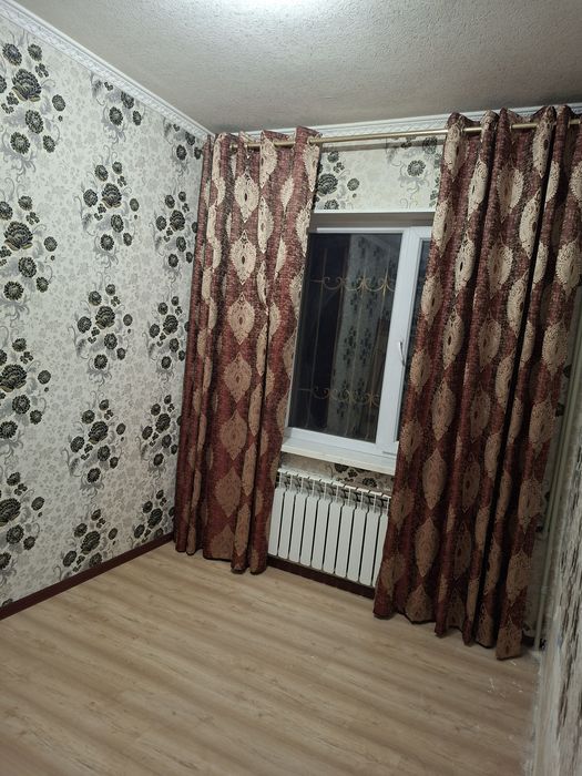 Продам 3 комнатная квартира