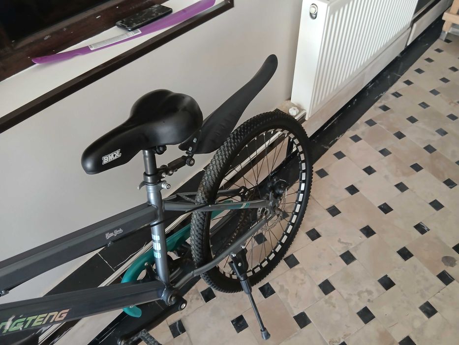 Заголовок:

Велосипед HONGTENG X6 26" | Отличное состояние | Торг