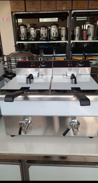 Фритюрница Гриль аппарат Тостер