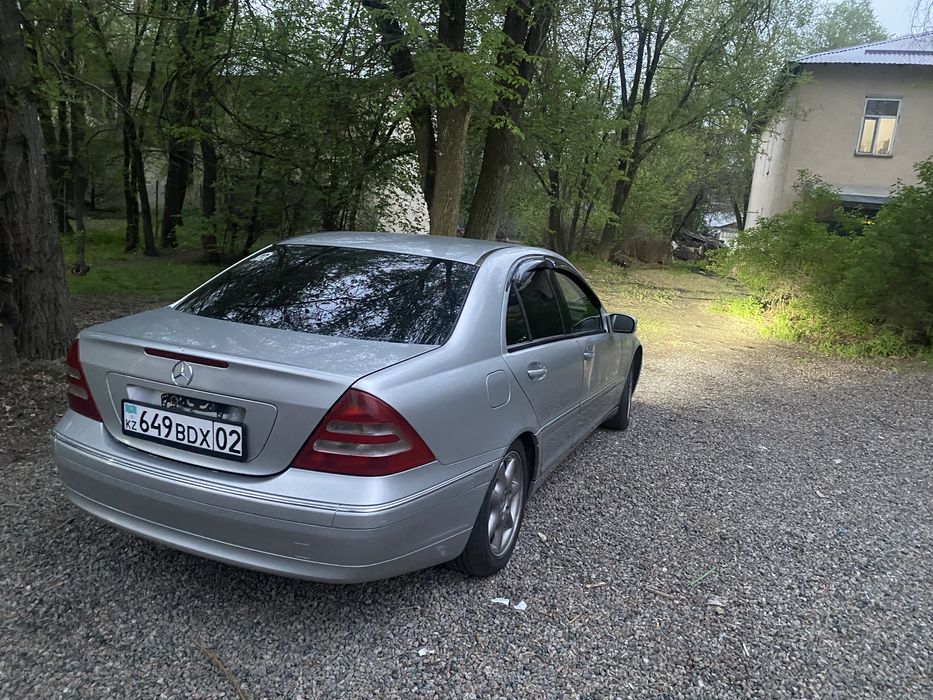 Продам мерседес w 203