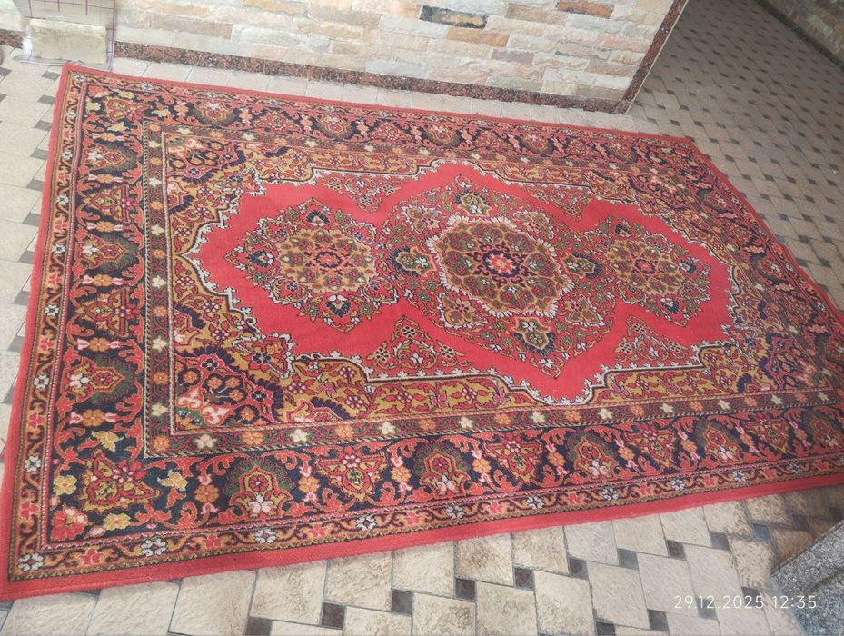 Продается ковер . Gilam Sotiladi