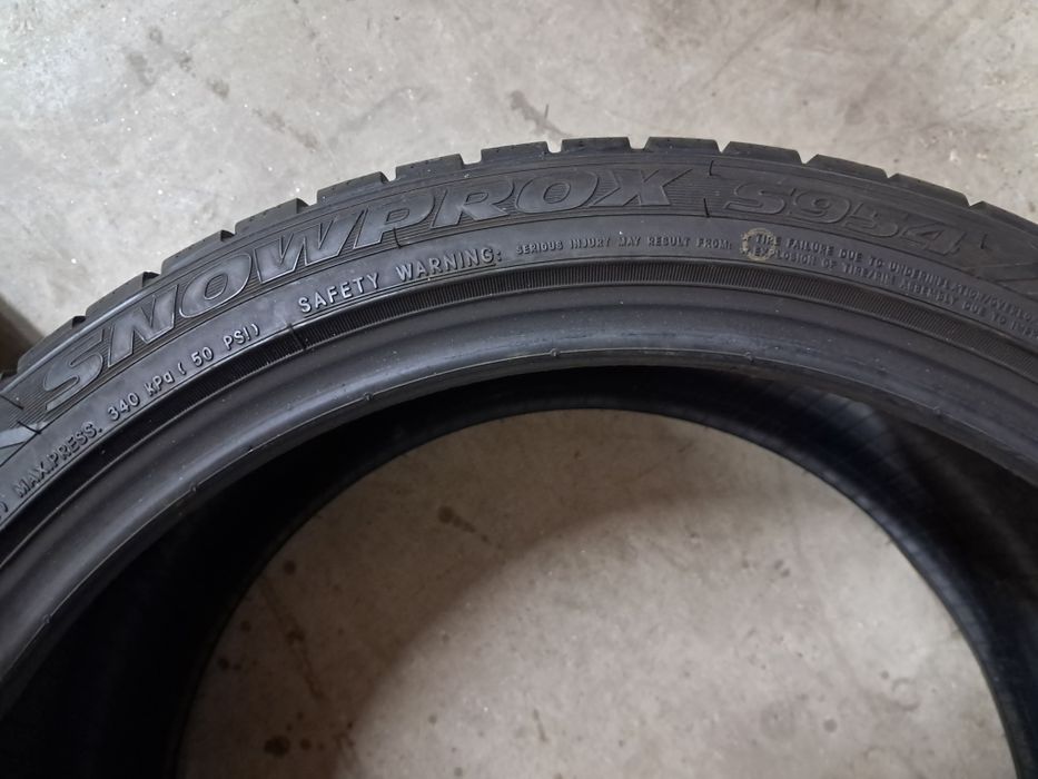 Anvelope second iarna 245 35 R18/ 225 40 R18