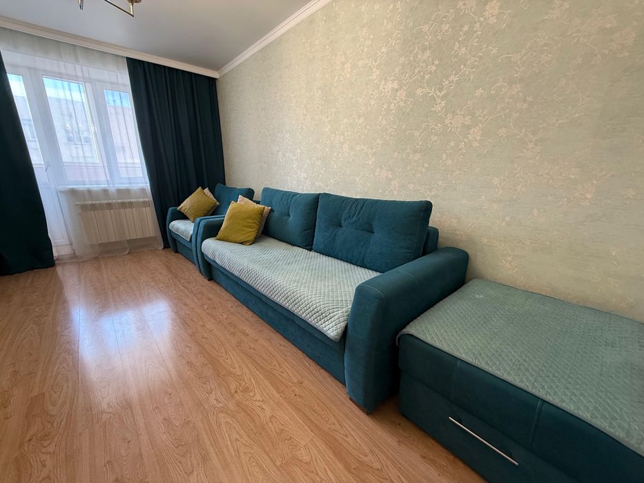 Продам диван  3+2+1 для гостиной