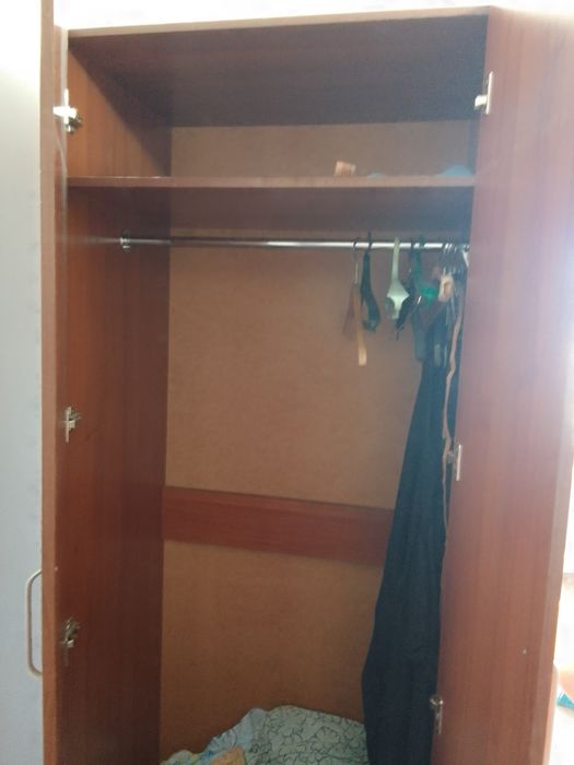 Продам плательный шкаф