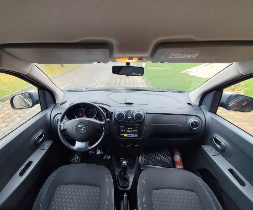 Dacia Lodgy Stepway 1.2 Benzină