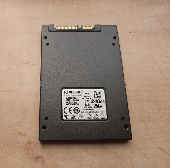 Vând SSD Kingston A400, 240GB, Sata 3