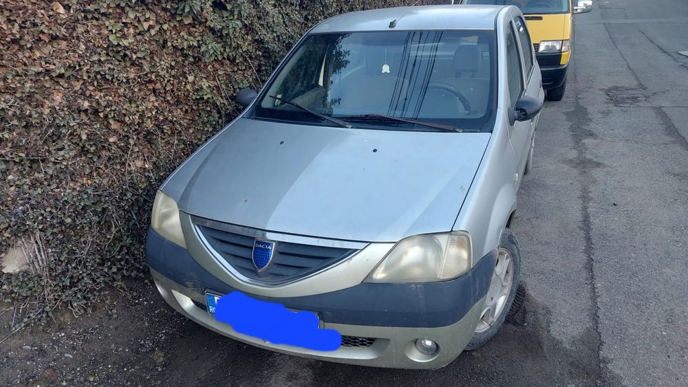 DACIA Logan 2004