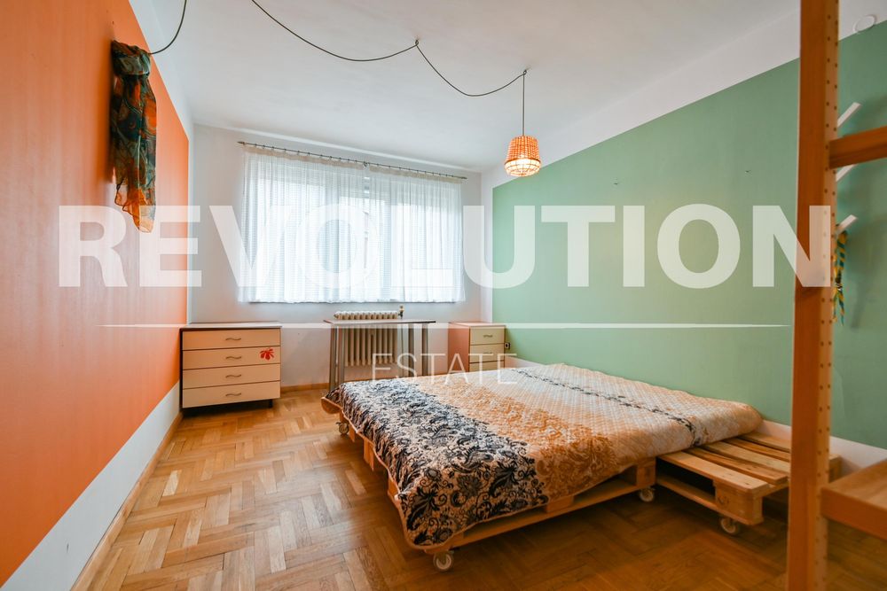 Дава се под наем Многостаен апартамент в София, Стрелбище - 117 кв.м за 650 € - Снимка #5