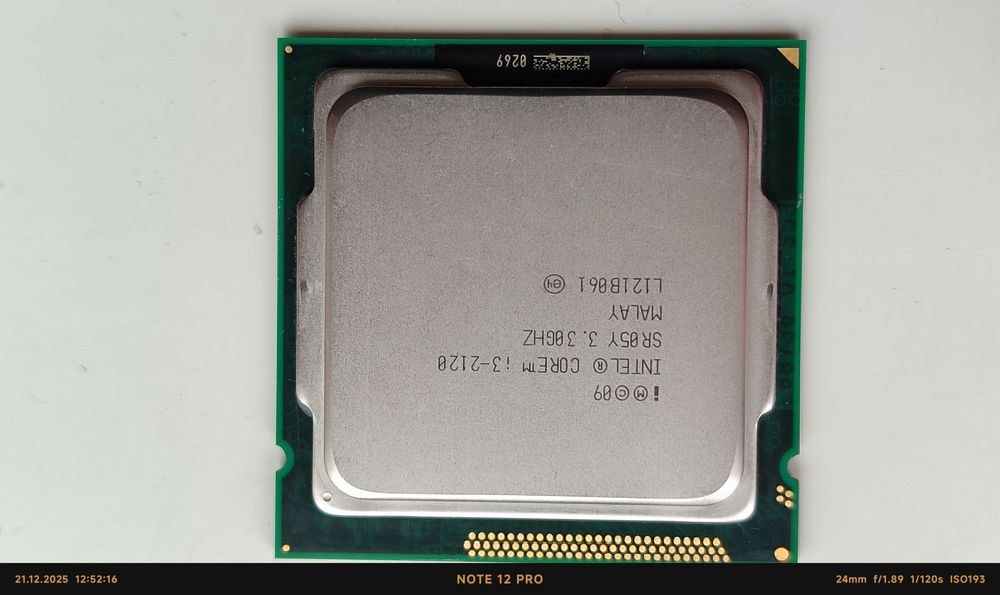 Мат плата  H61 gigabyte процессор i3 2120 оперативная память  ддр3 8gb