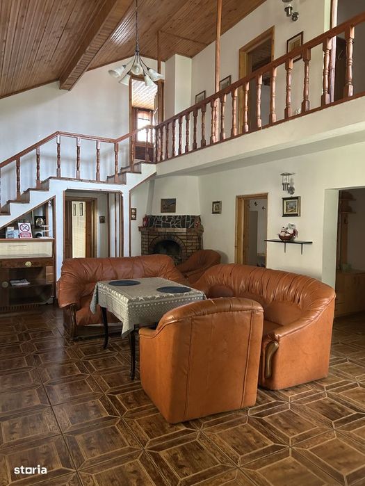 Vila P+M in Busteni | 5 Dormitoare (10+ Loc. Cazare) - Business la Che