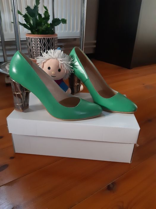 Pantofi din piele cu toc classy - casual