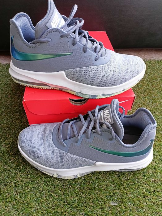 Маратонки Nike air max infuriate 3