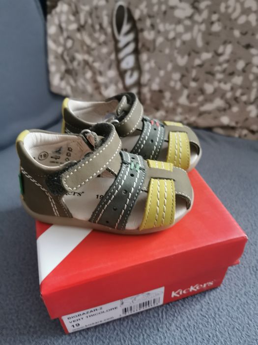Sandale bebe Kikers