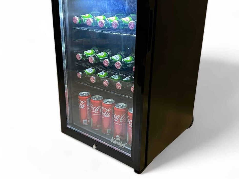 Mini bar Frigider vinuri bauturi Husky 70L