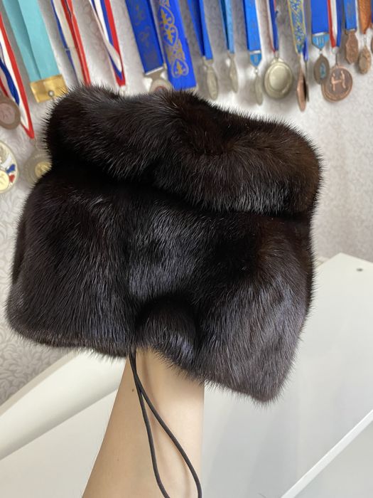 Норковая шапка