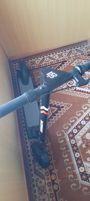 Электросамокат        .