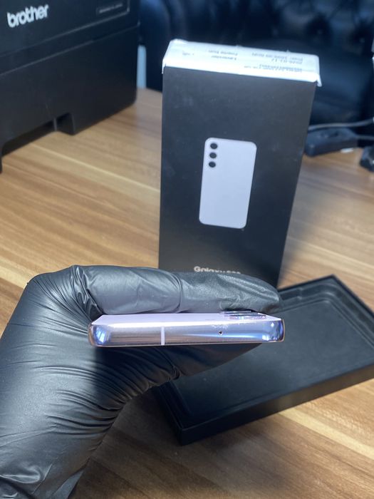 Samsung Galaxy s23• 256 GB • Lavander
