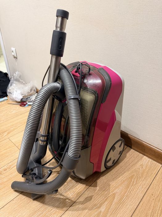 Пылесос Tomas AQUA+ Allergy & Family