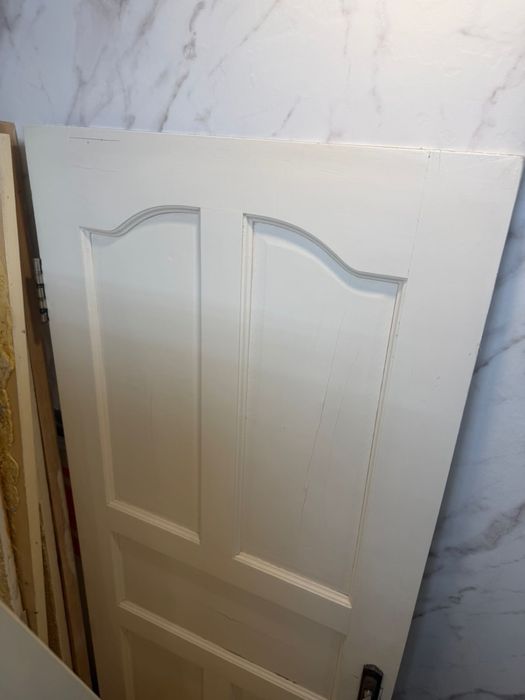 Продам деревянные двери