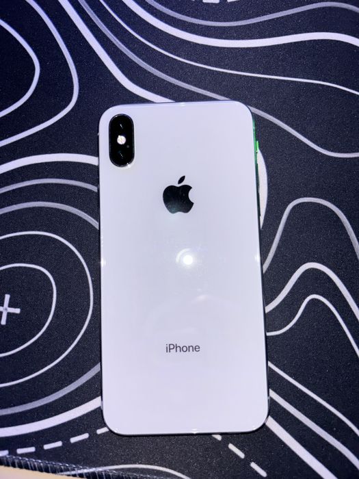 Продам Iphone x 64gb silver