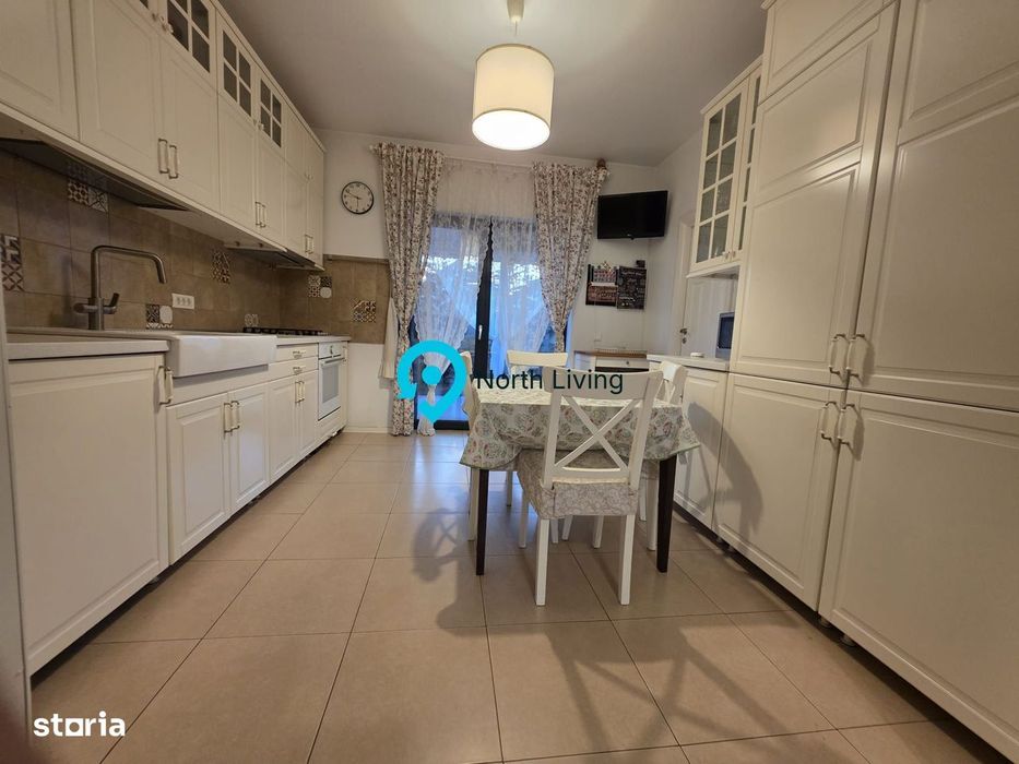 Casa 4 camere + curte 300 mp Tunari