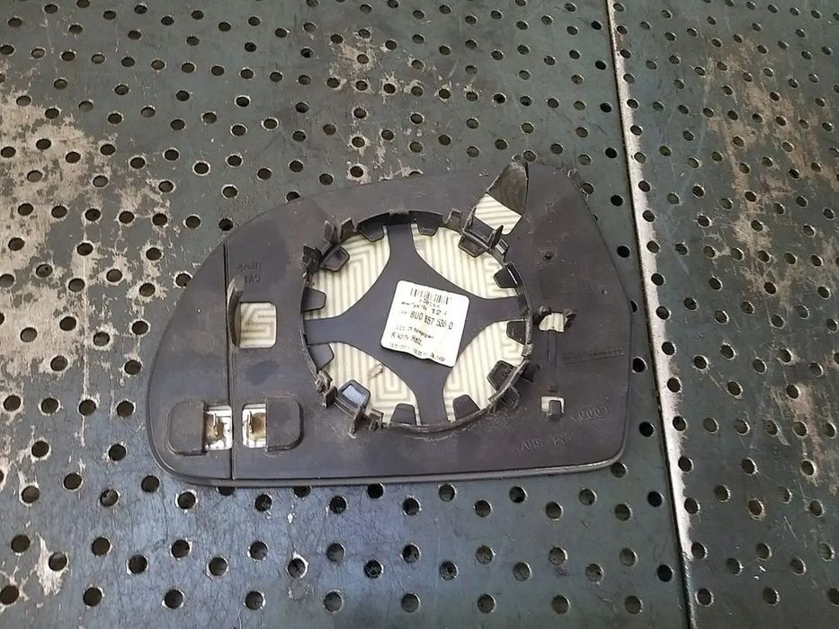 Sticla oglinda electrica dreapta audi q3 8u 8u0857536d