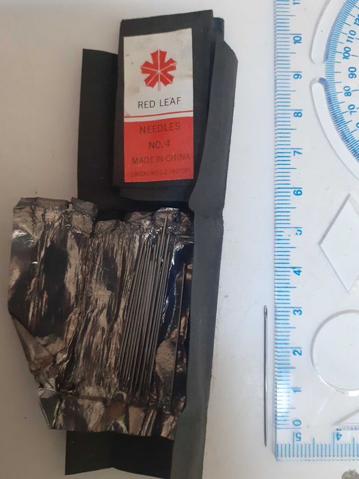 Продавам Игли за шиене