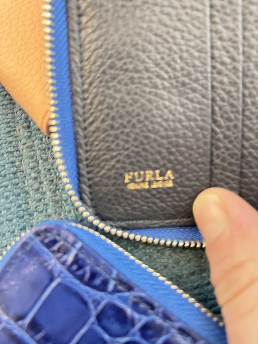 Портмонета FURLA Babylon в два размера.Нови,с етикети и торбичка.