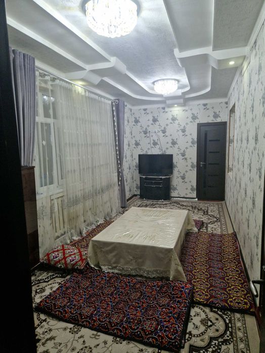 1.5 сотих 5 хонали шинамгина уй сотилади