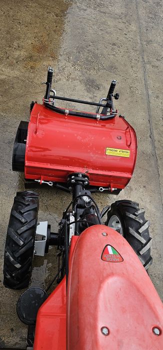 Tocator resturi vegetale pentru motocultor Goldoni lombardini