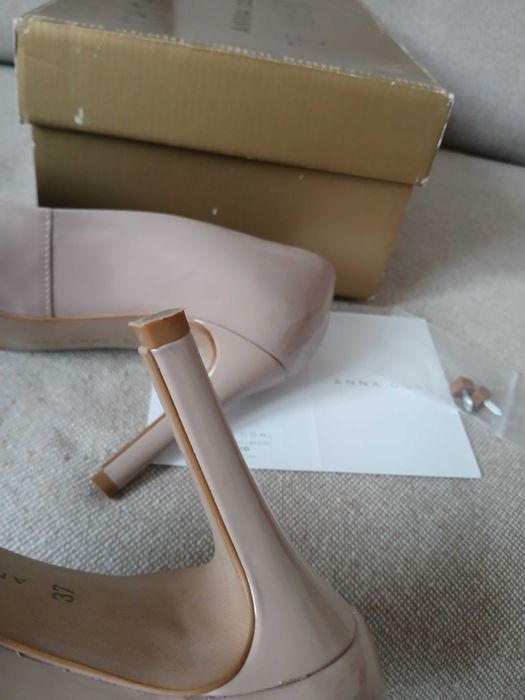 Pantofi piele naturală lac nude Anna Cori