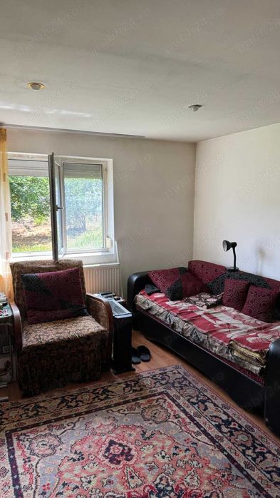 Casa Vulcan zona Coroiesti