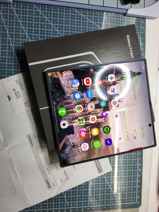 Samsung Z Fold 7 impecabil