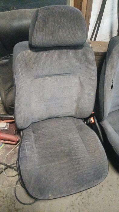 Продам авто кресла от гольфа