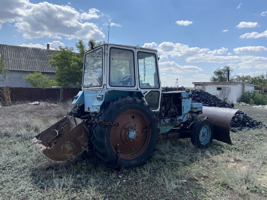 Продам ЮМЗ-6 КЛ на полном ходу