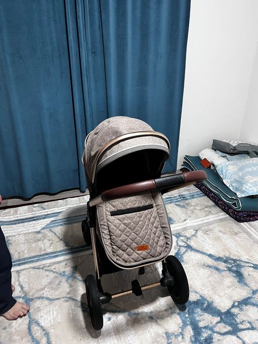 Продам каляску  бу