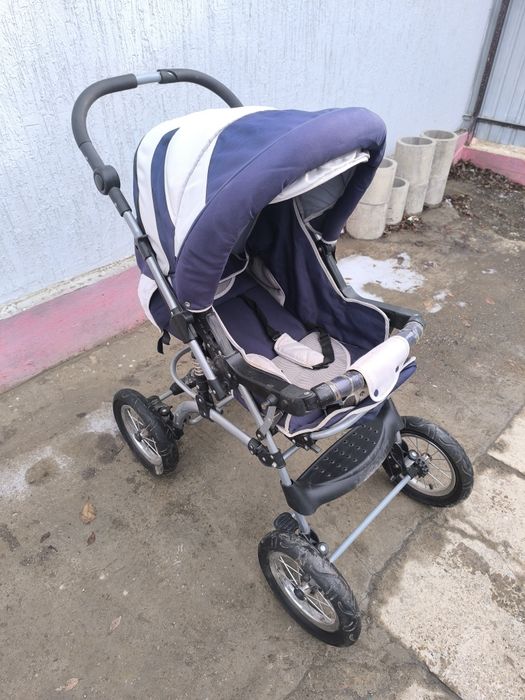 Коляска в хорошем состоянии