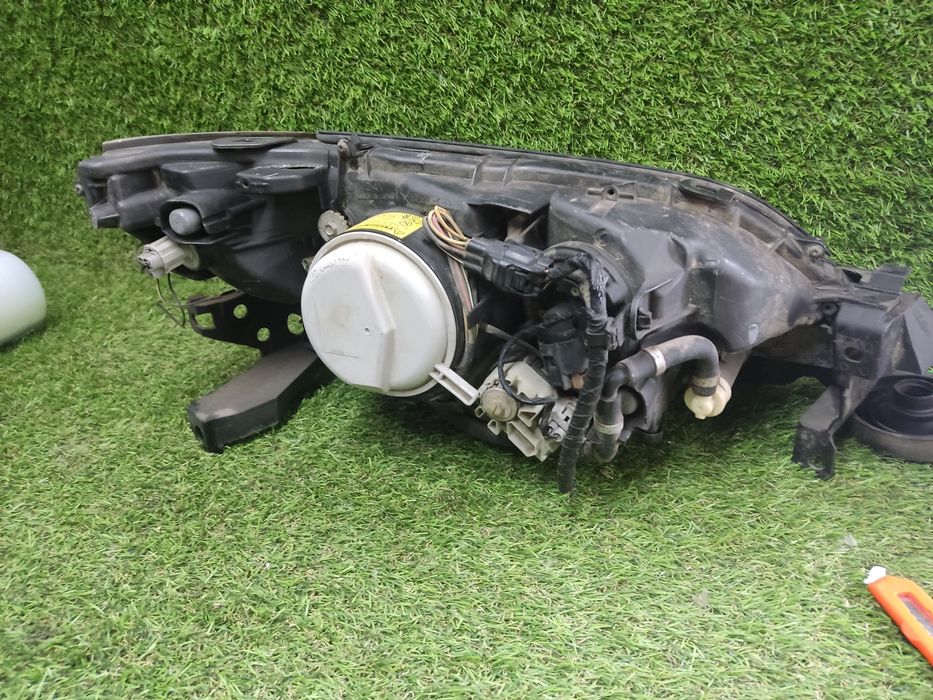 Фары Subaru legacy