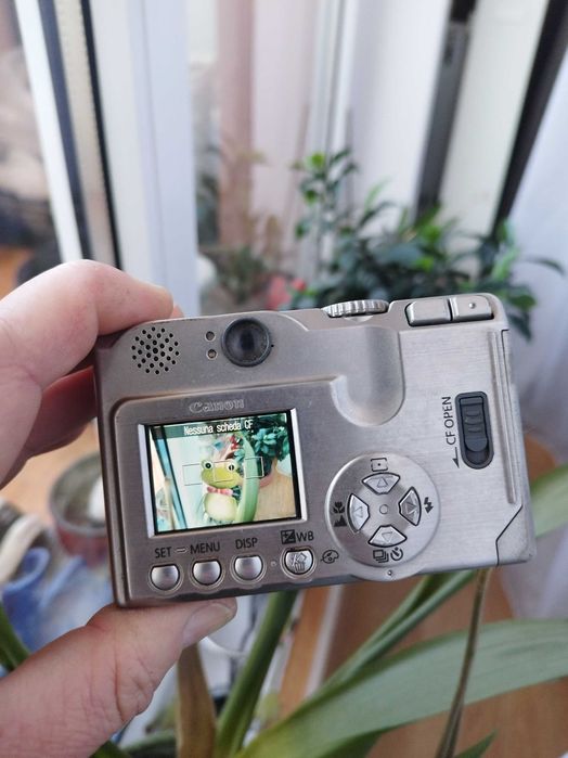 Canon Ixus 330 camera foto digitala , Functionala