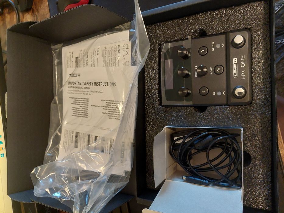 Line 6 HX One - мултиефект за китара
