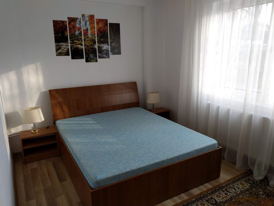 2 camere la curte