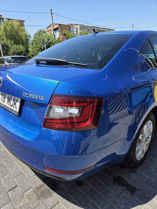 SKODA Octavia 2018 — imagine 5